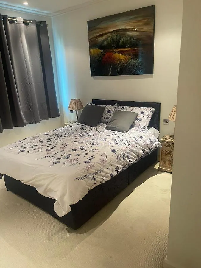 Medilon'S Apartments London